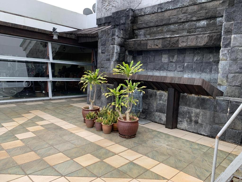 Mciti Suites Miri Exterior photo